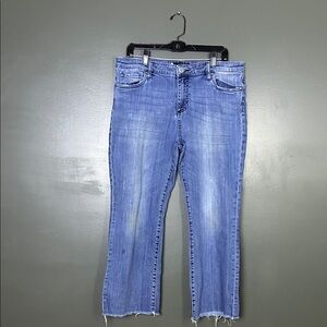 Kut from the Kloth Light Blue Cropped Straight Jeans